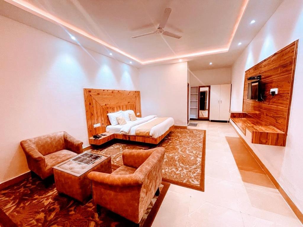Queens Hill By Edge Mussoorie Exteriér fotografie